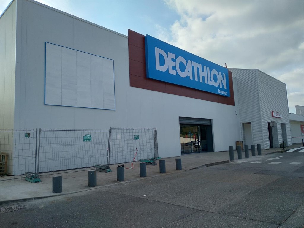 Foto 1 Decathlon Durango.