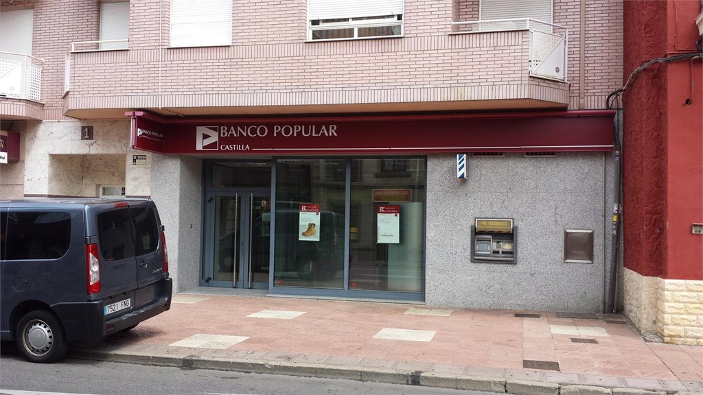Foto 3 Reforma oficina Banco Popular - Leon Urbana 9
