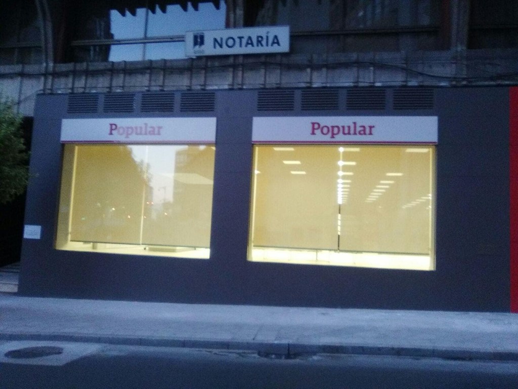 Foto 3 Reforma oficina Banco Popular - Ourense